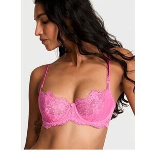 Victoria’s Secret Dream Angels Wicked Unlined Lace Balconette Bra